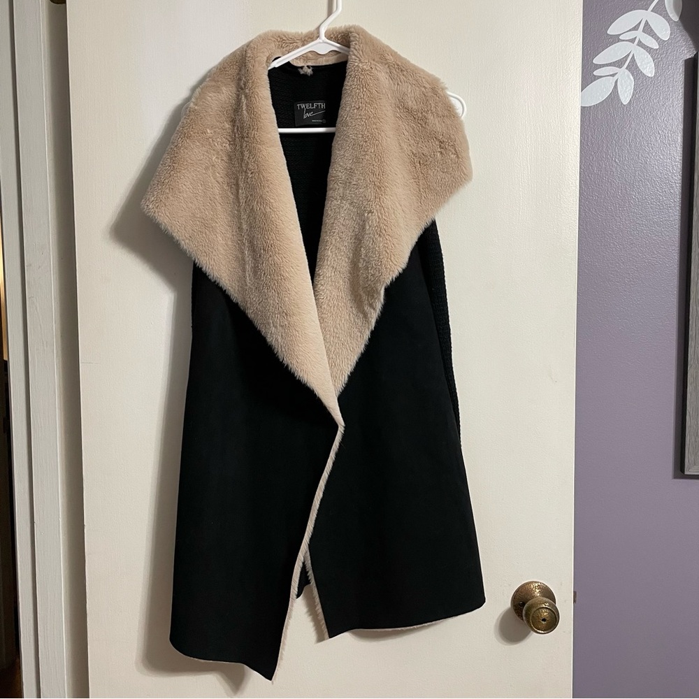 NWOT Twelfth Love Sleeveless Cardigan with Fur